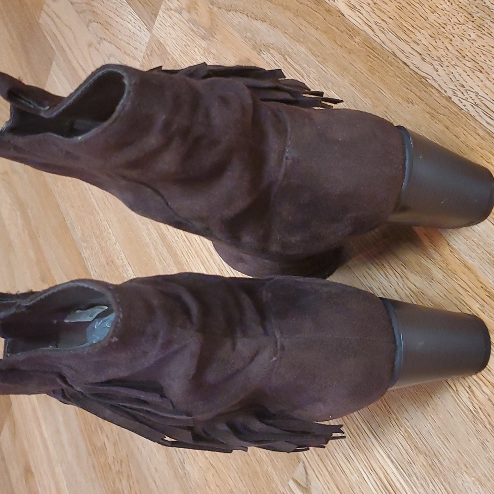 Wanted - Picture 4 of 4